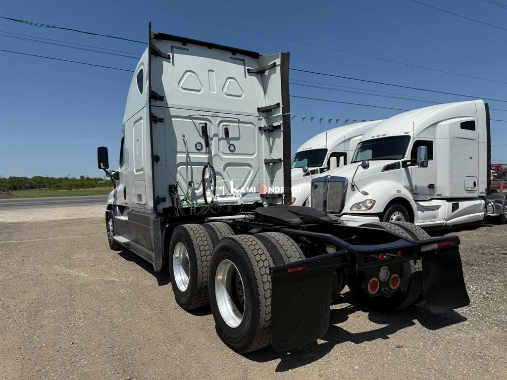 Truck Thumbnail 4