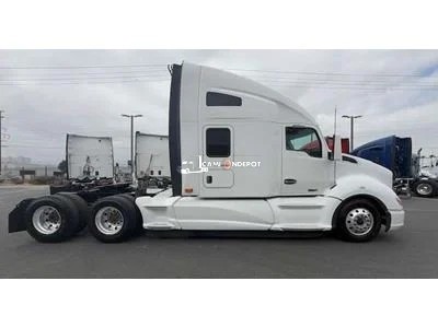 Truck Thumbnail 3