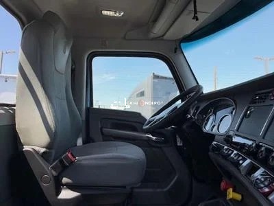 Truck Thumbnail 6