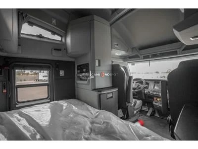Truck Thumbnail 8