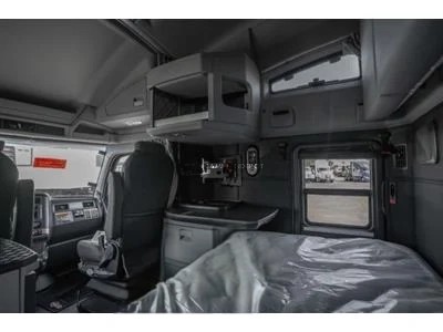 Truck Thumbnail 8