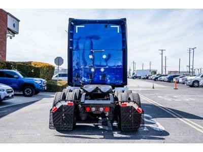 Truck Thumbnail 4