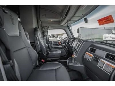 Truck Thumbnail 6