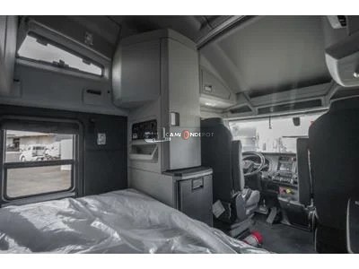 Truck Thumbnail 8