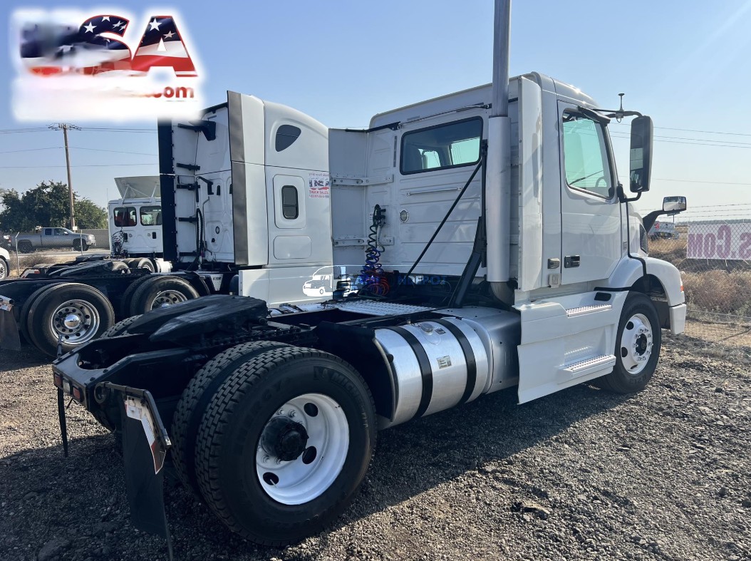 Truck Thumbnail 2