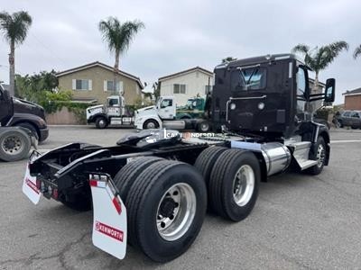 Truck Thumbnail 3