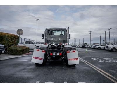 Truck Thumbnail 3