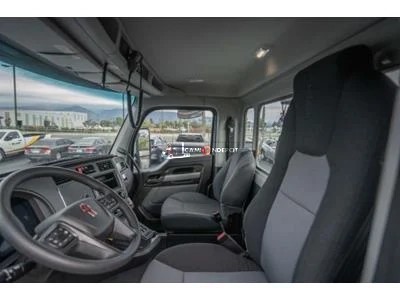 Truck Thumbnail 6
