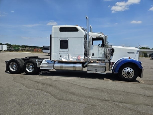 Truck Thumbnail 2
