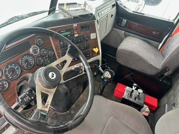 Truck Thumbnail 4