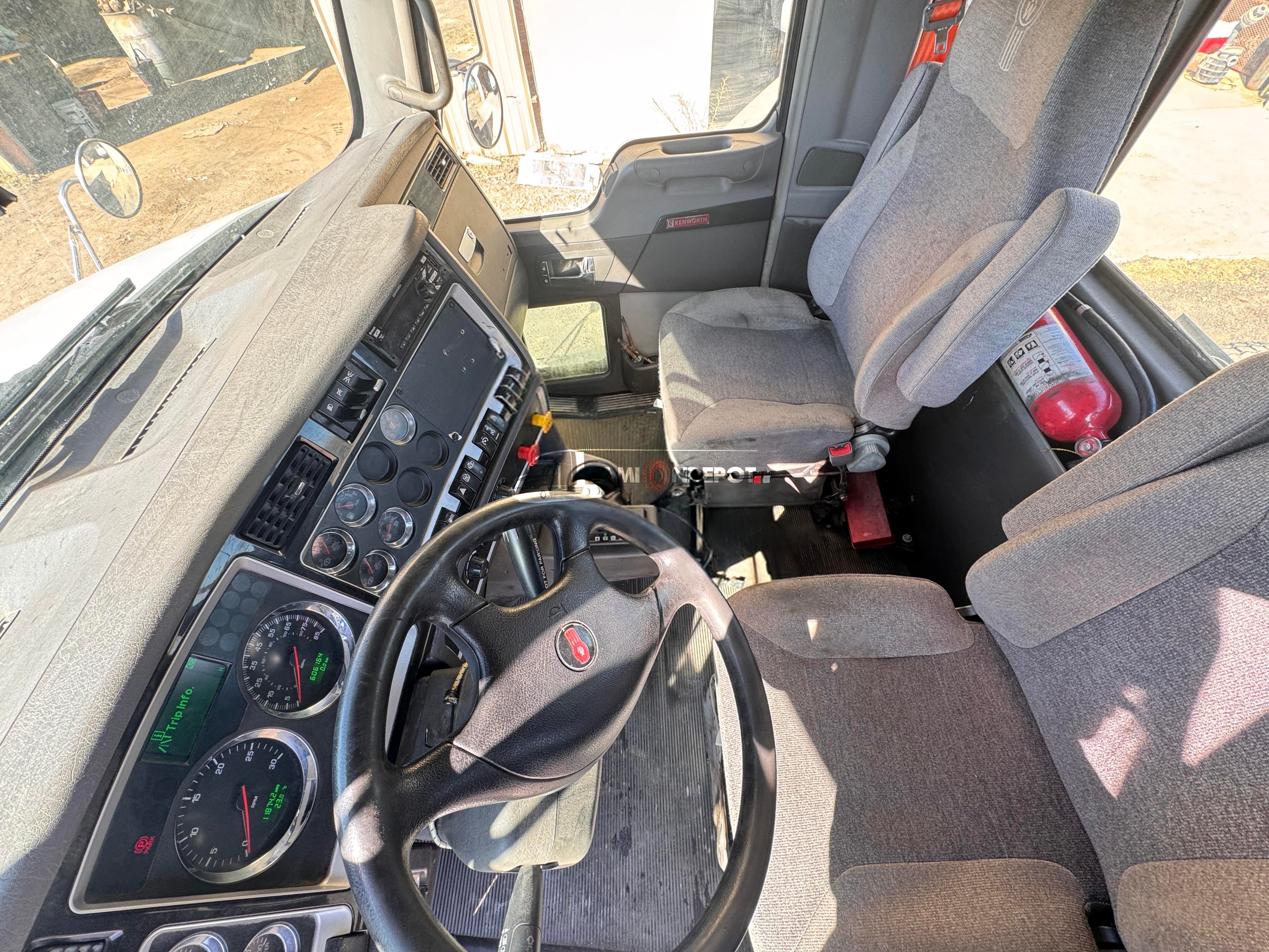 Truck Thumbnail 5