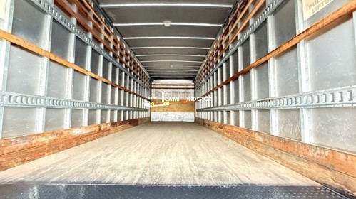 Truck Thumbnail 5