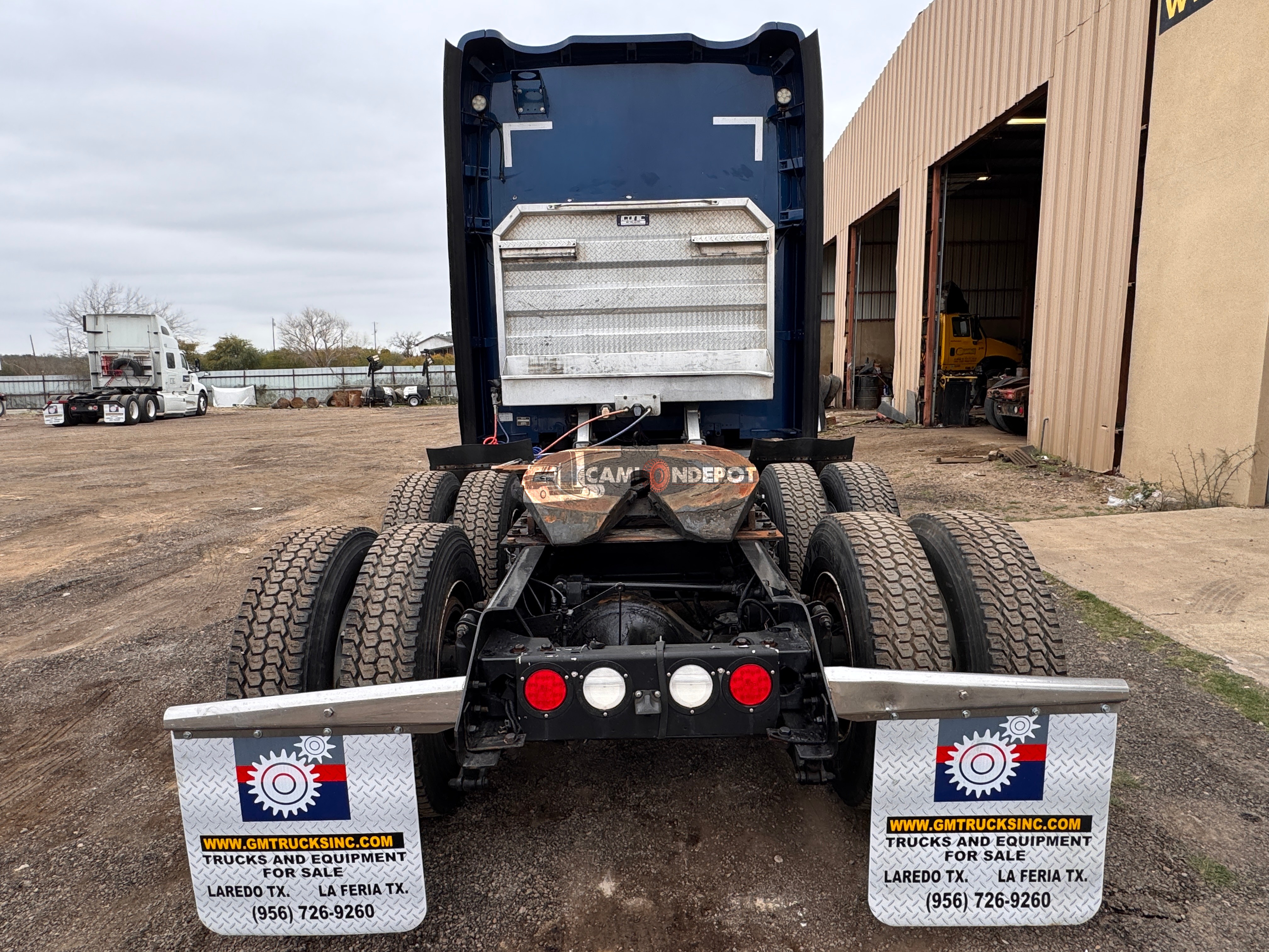 Truck Thumbnail 4