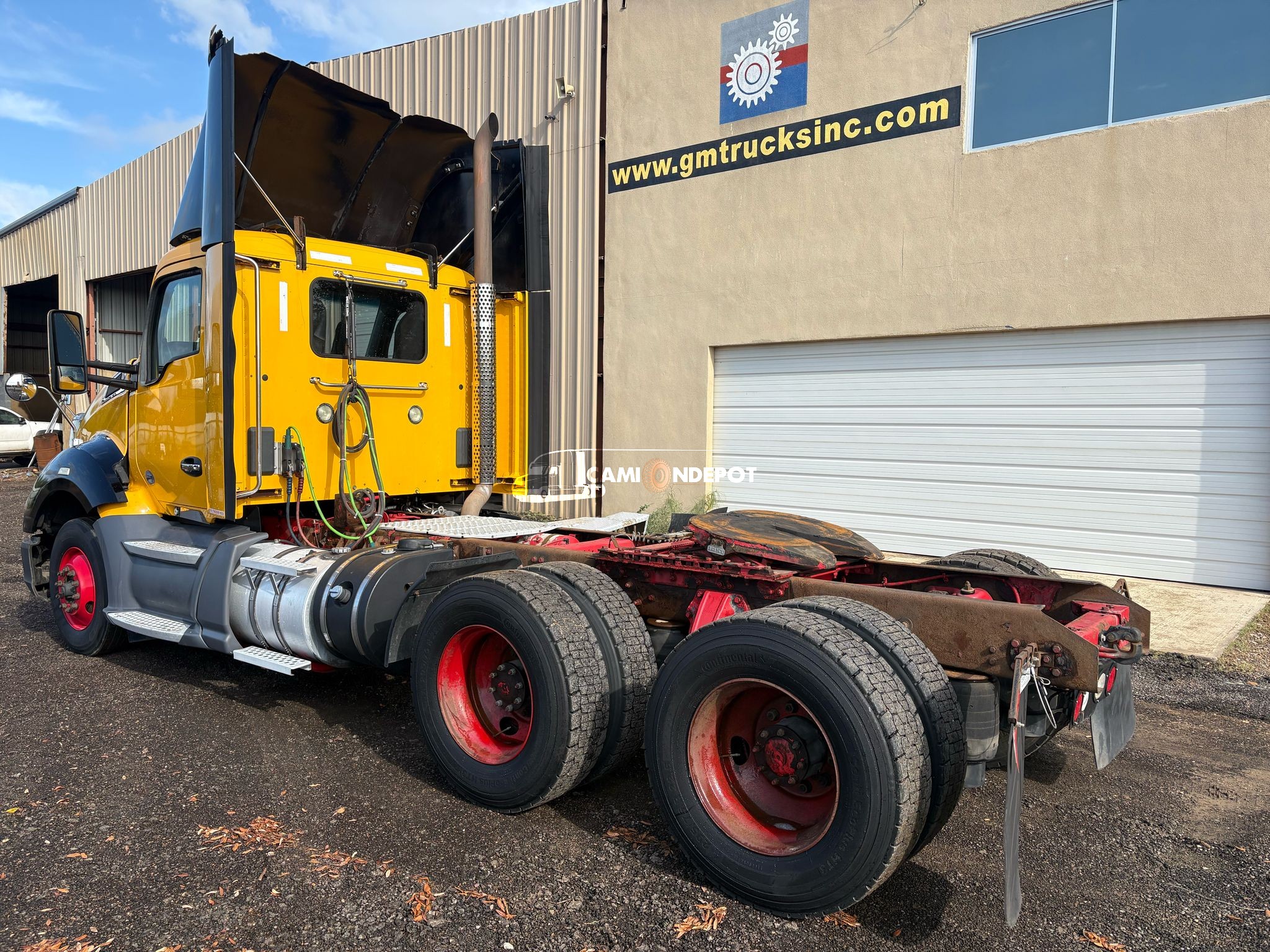 Truck Thumbnail 4