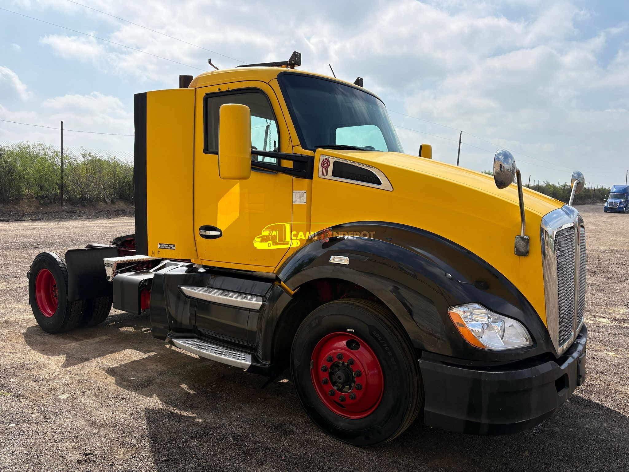 Truck Thumbnail 3