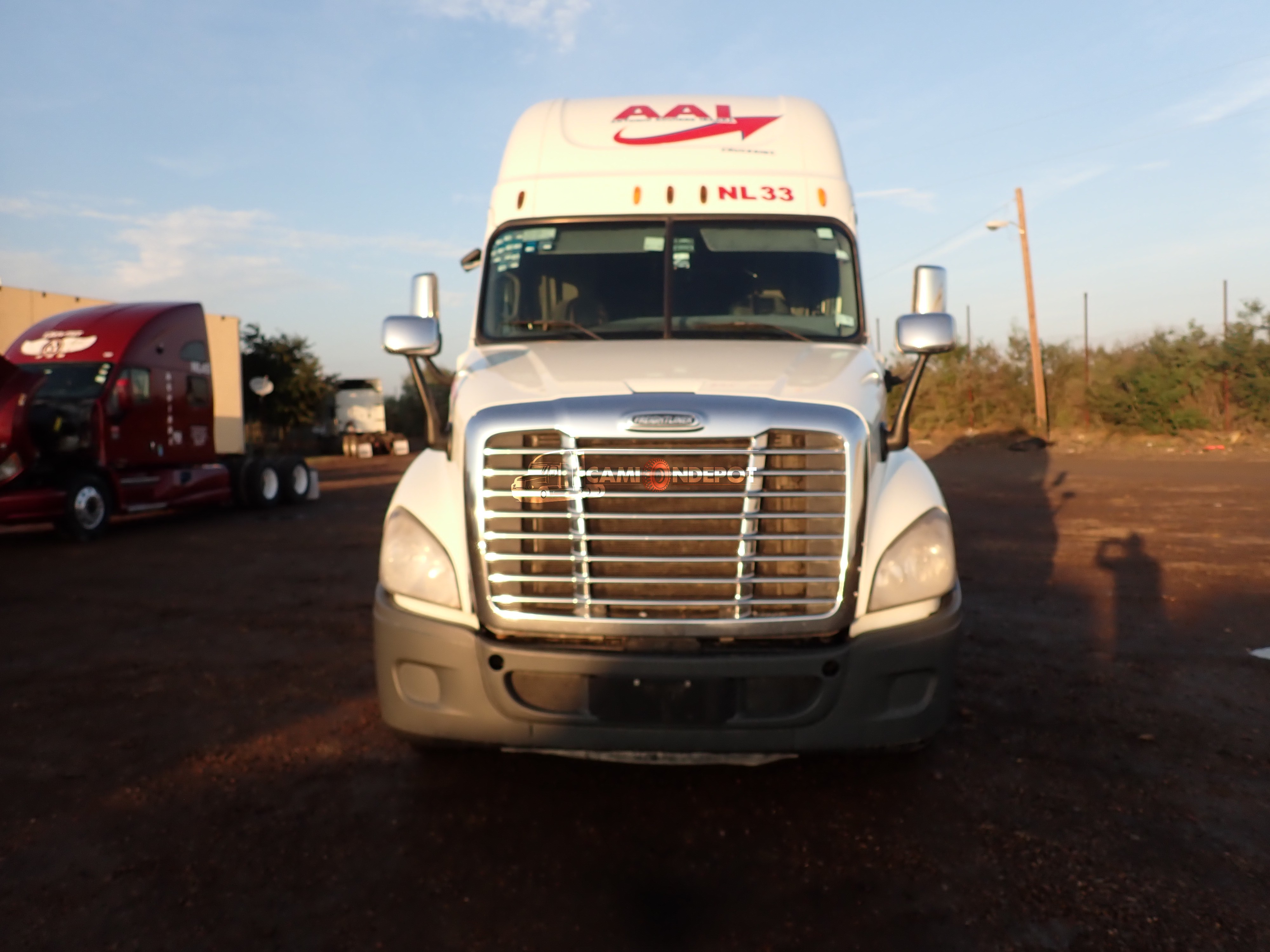 Truck Thumbnail 2