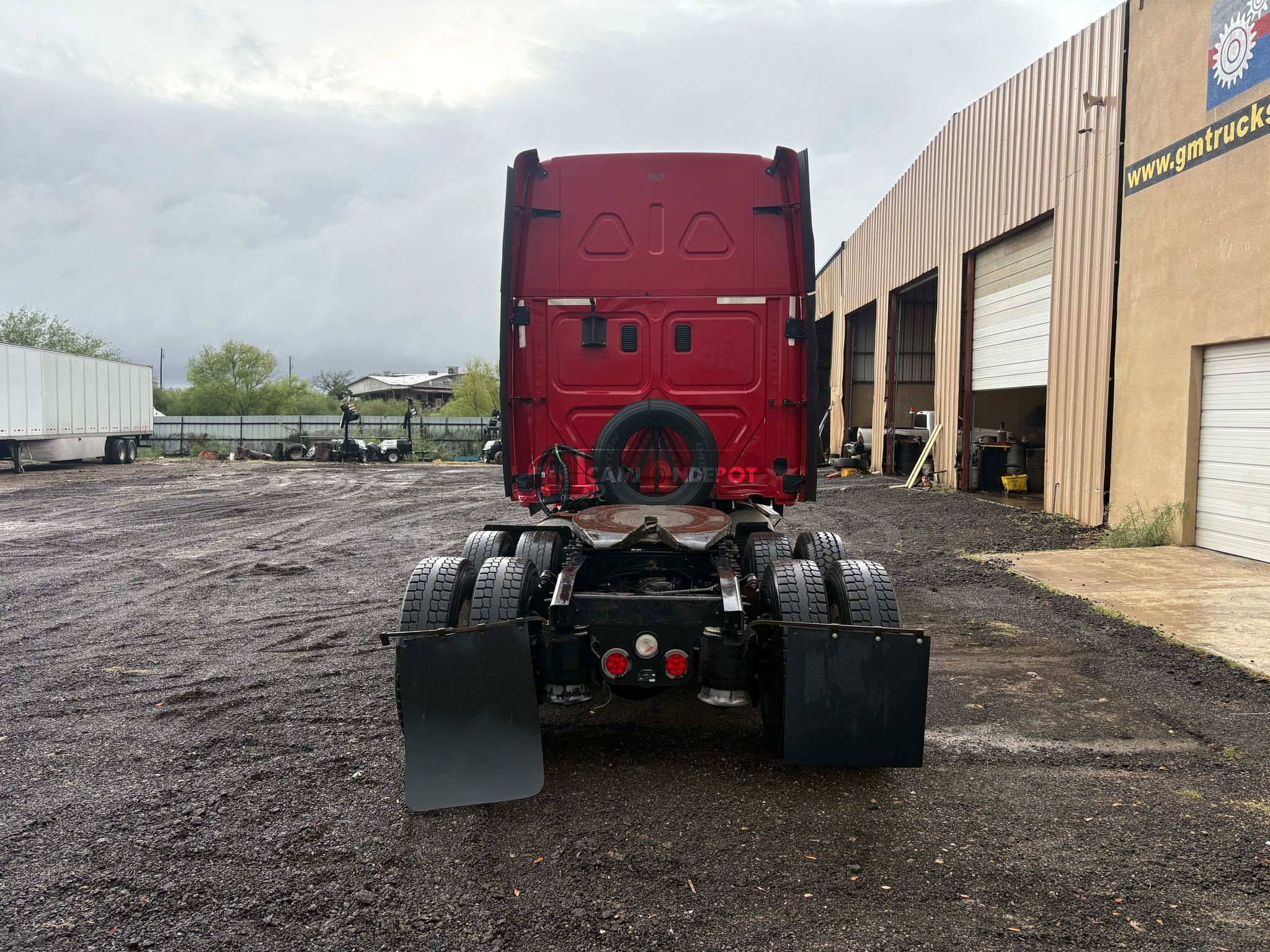 Truck Thumbnail 4