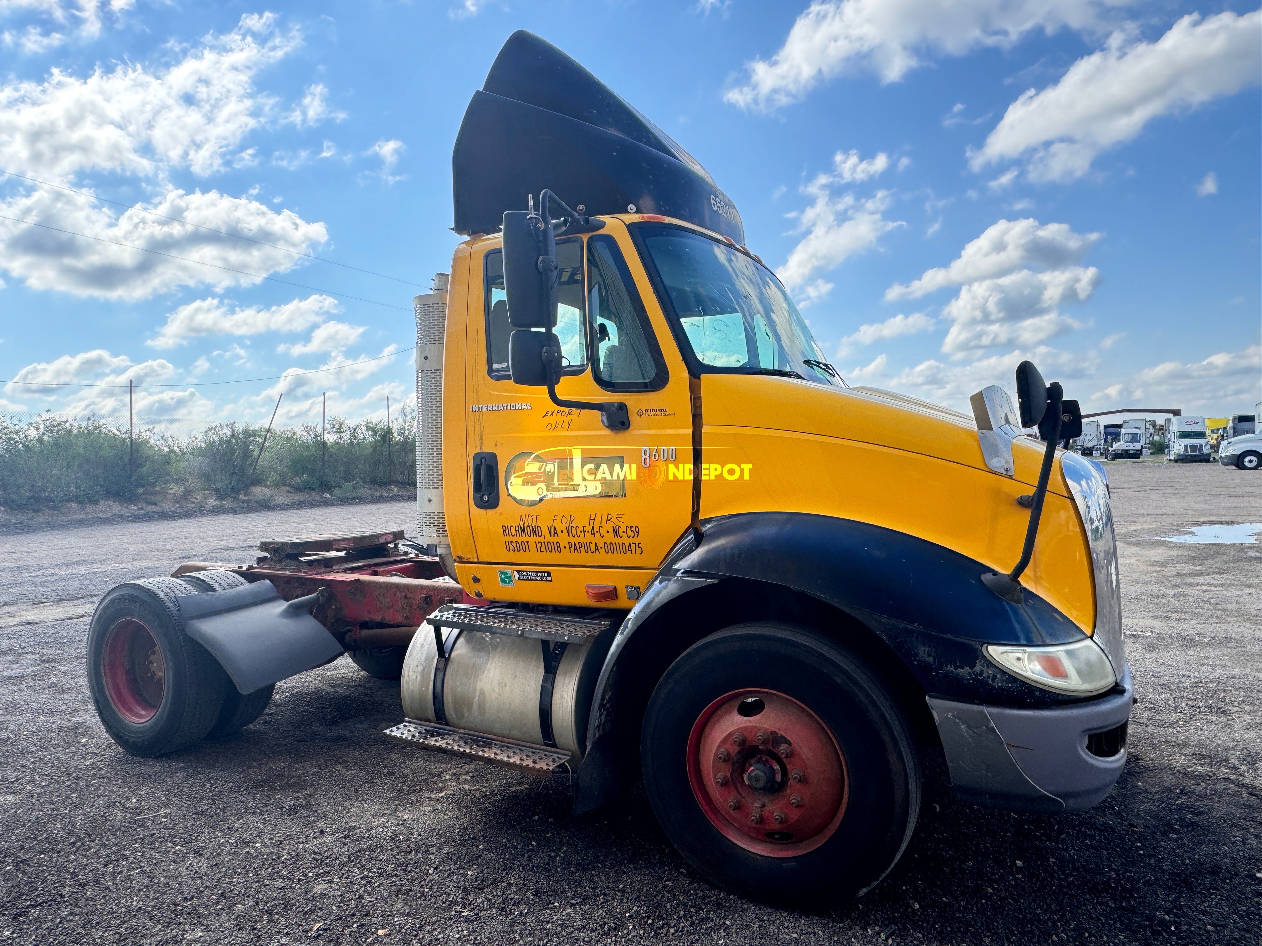 Truck Thumbnail 3