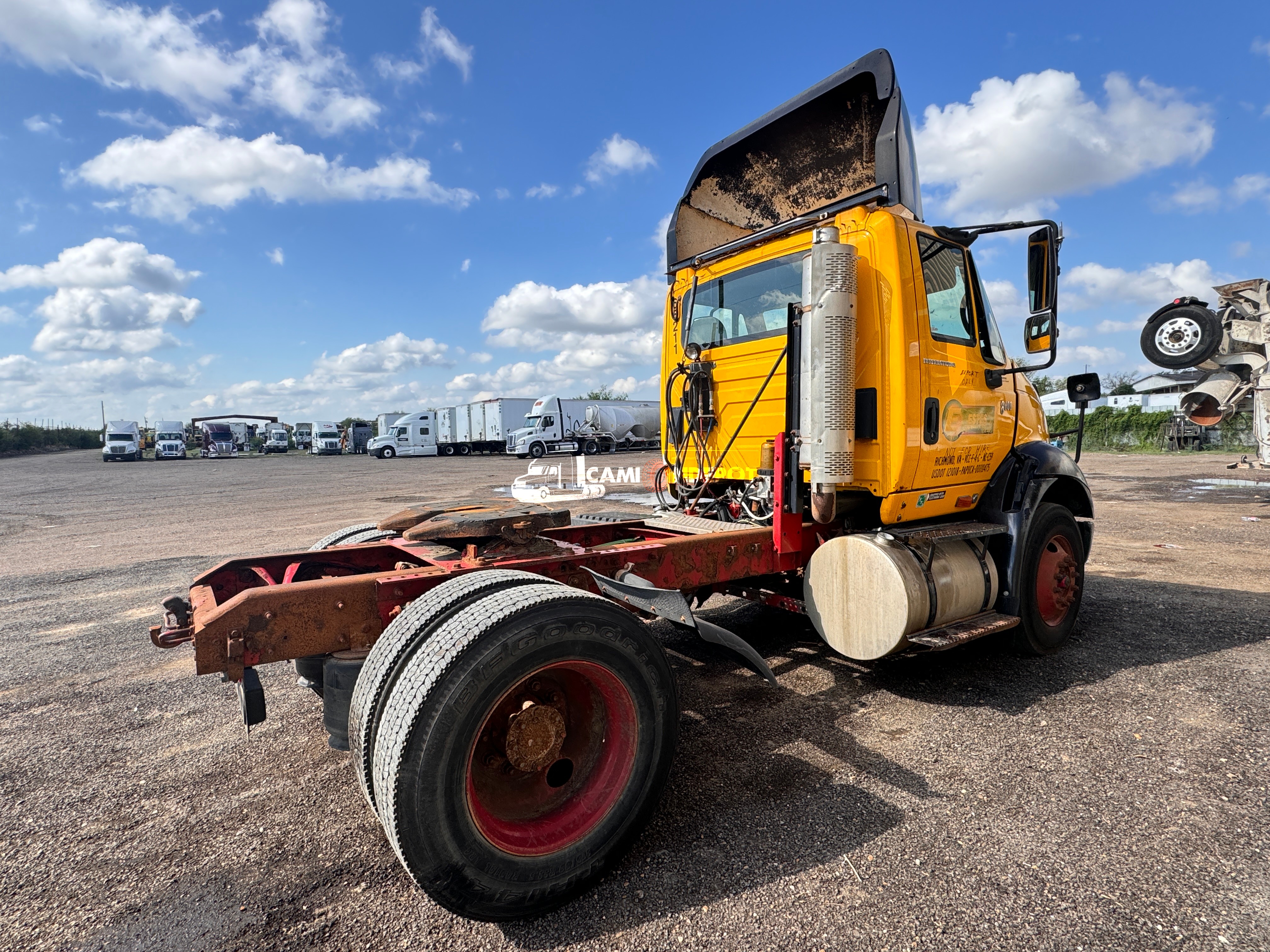 Truck Thumbnail 4