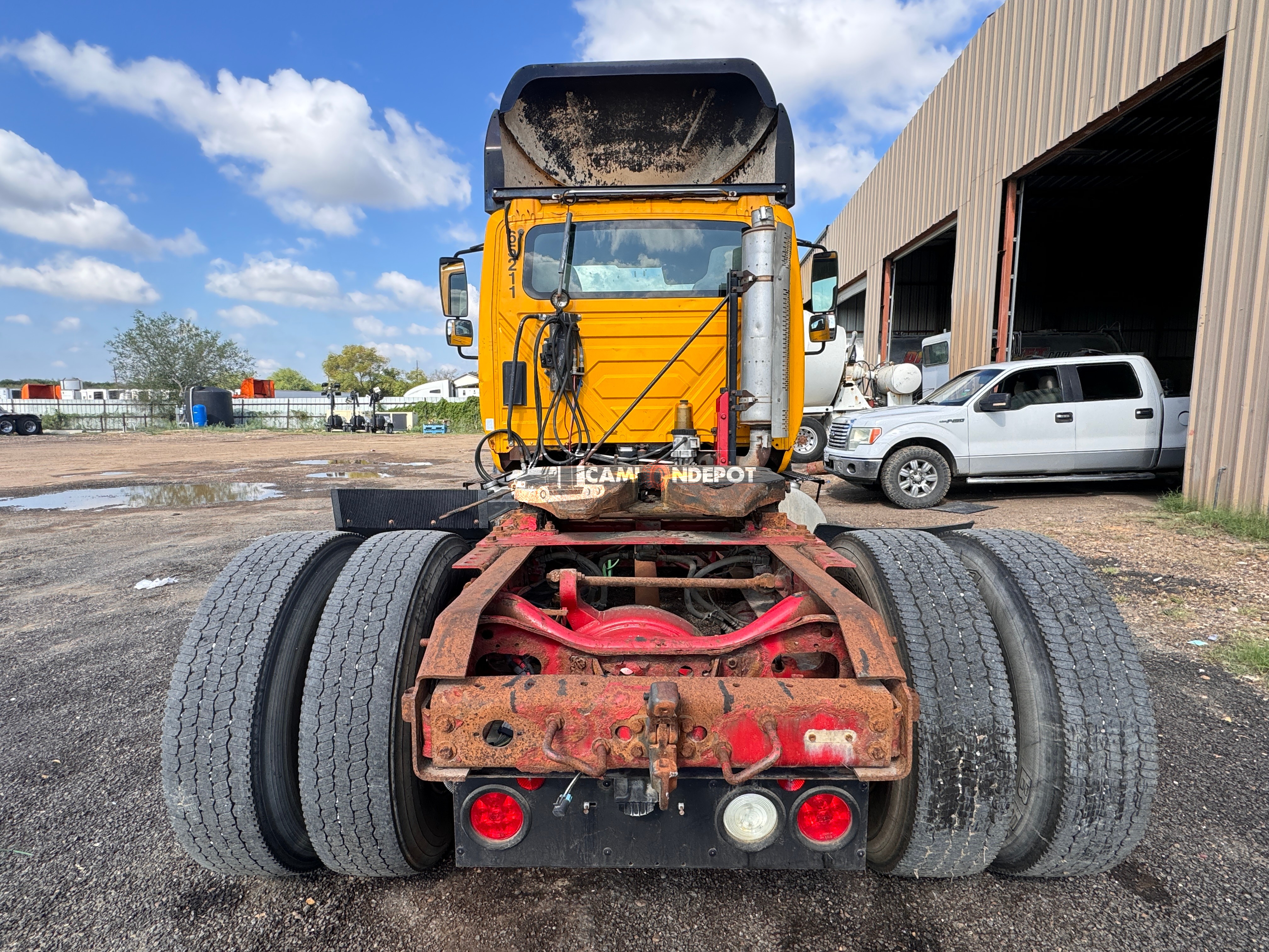 Truck Thumbnail 5