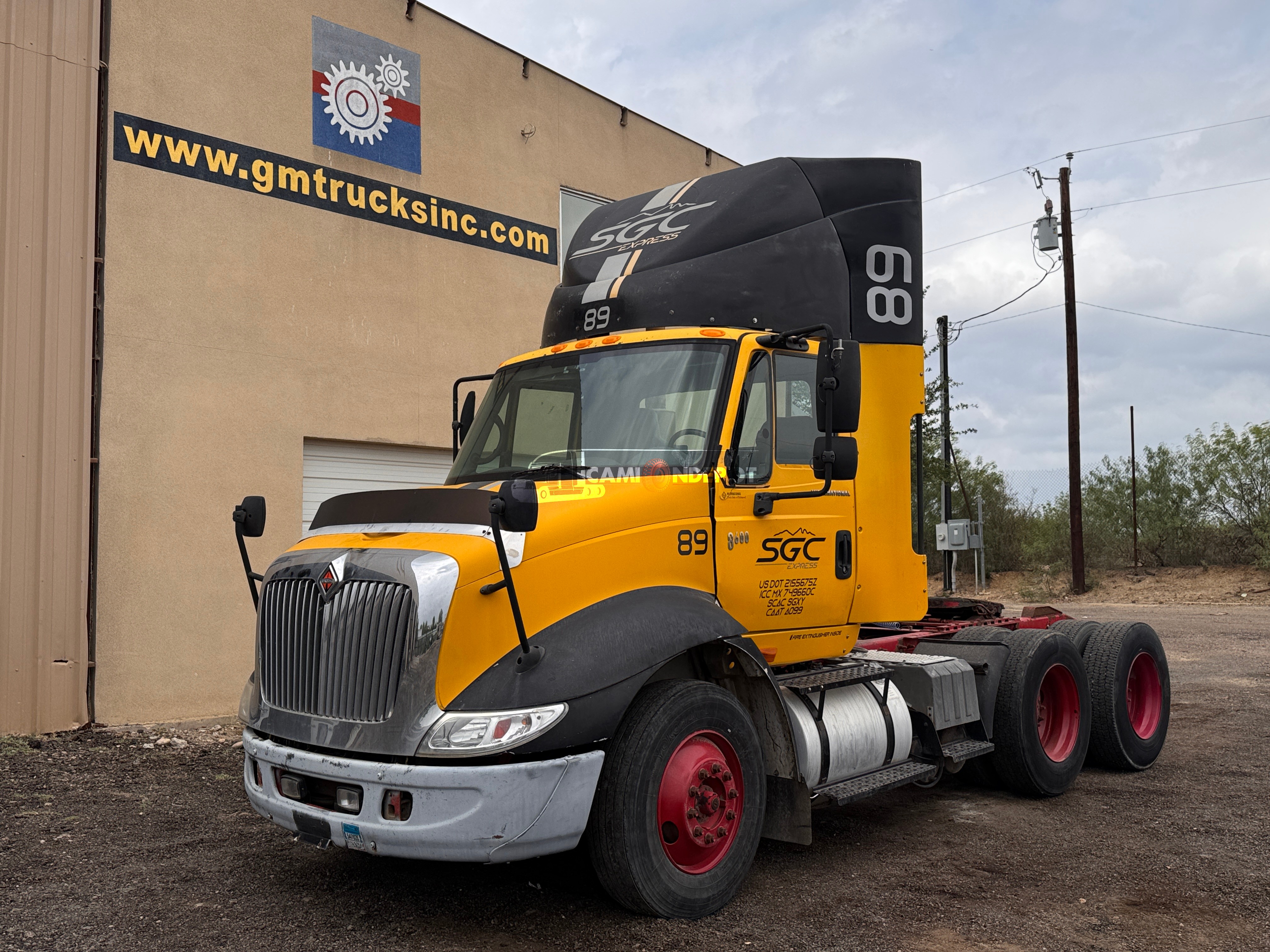Truck
