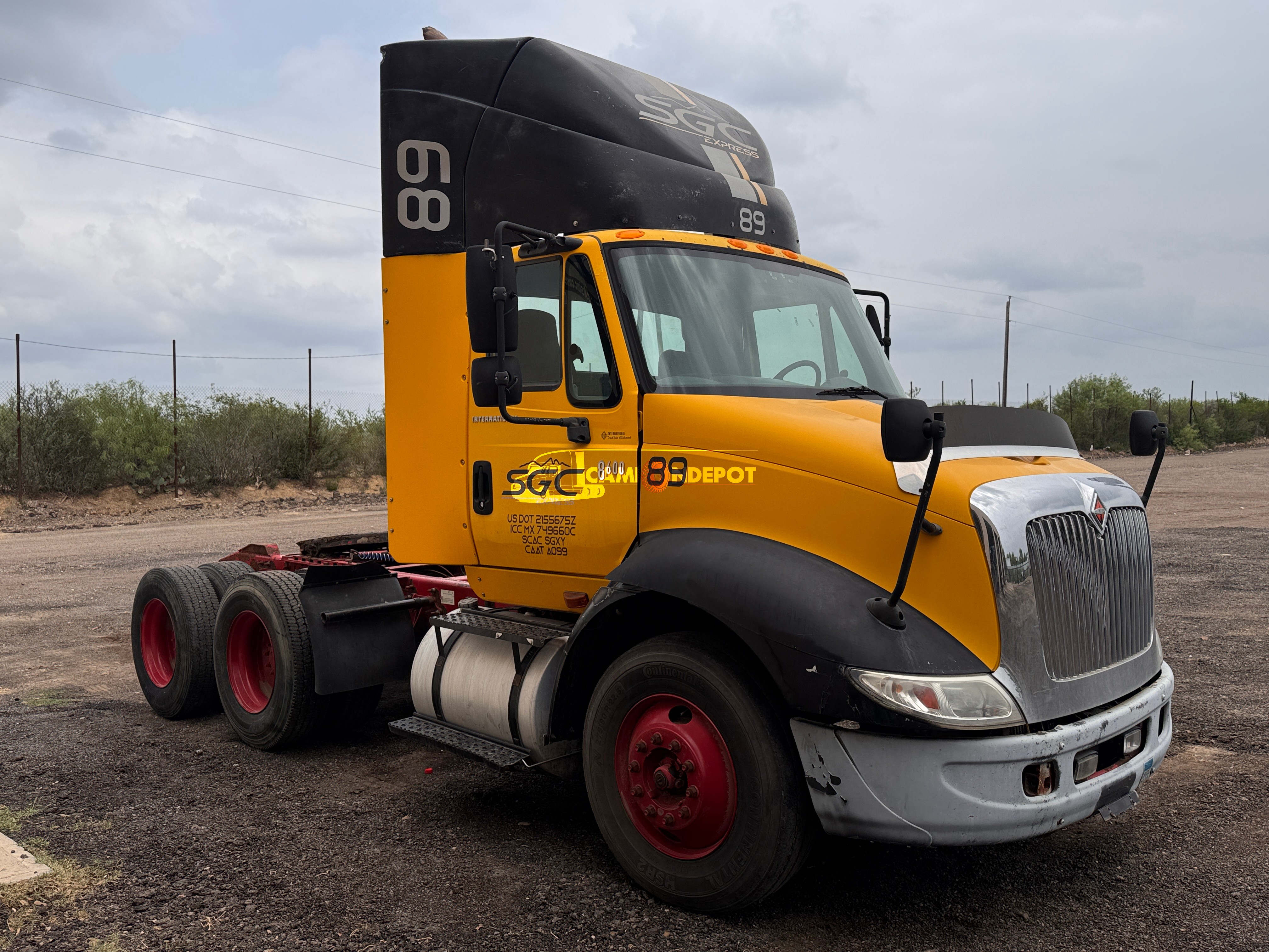 Truck Thumbnail 3