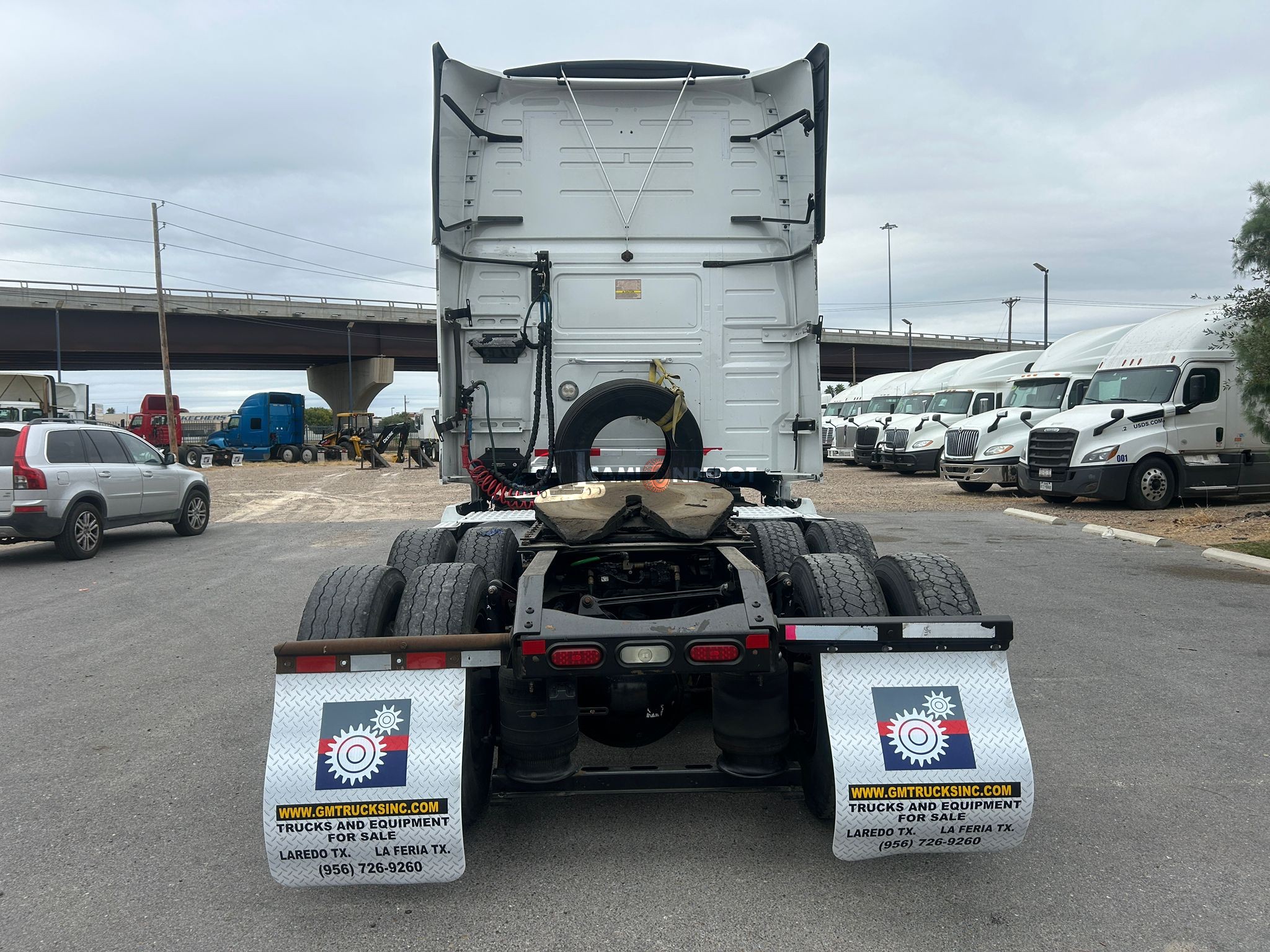Truck Thumbnail 5