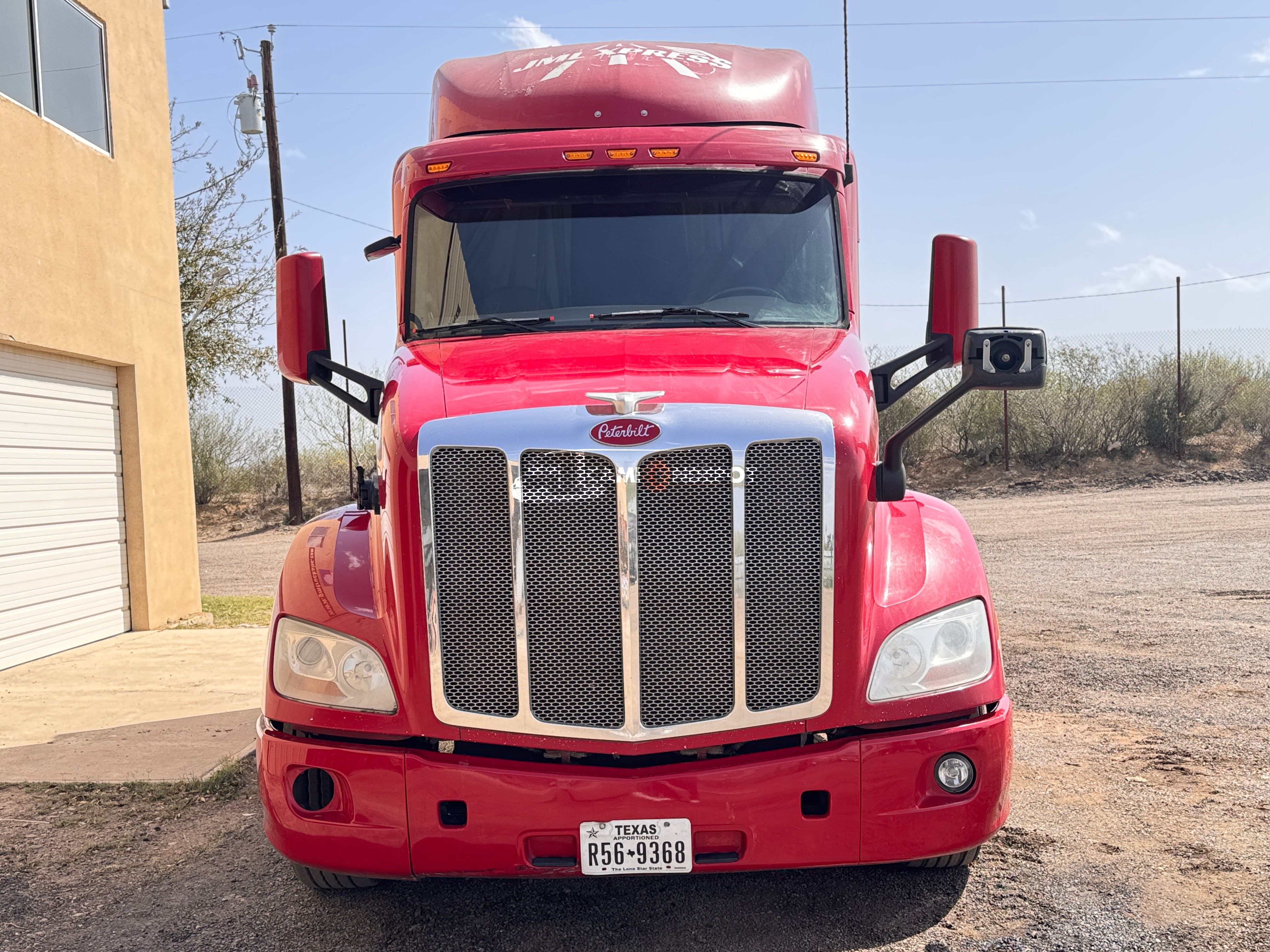 Truck Thumbnail 2