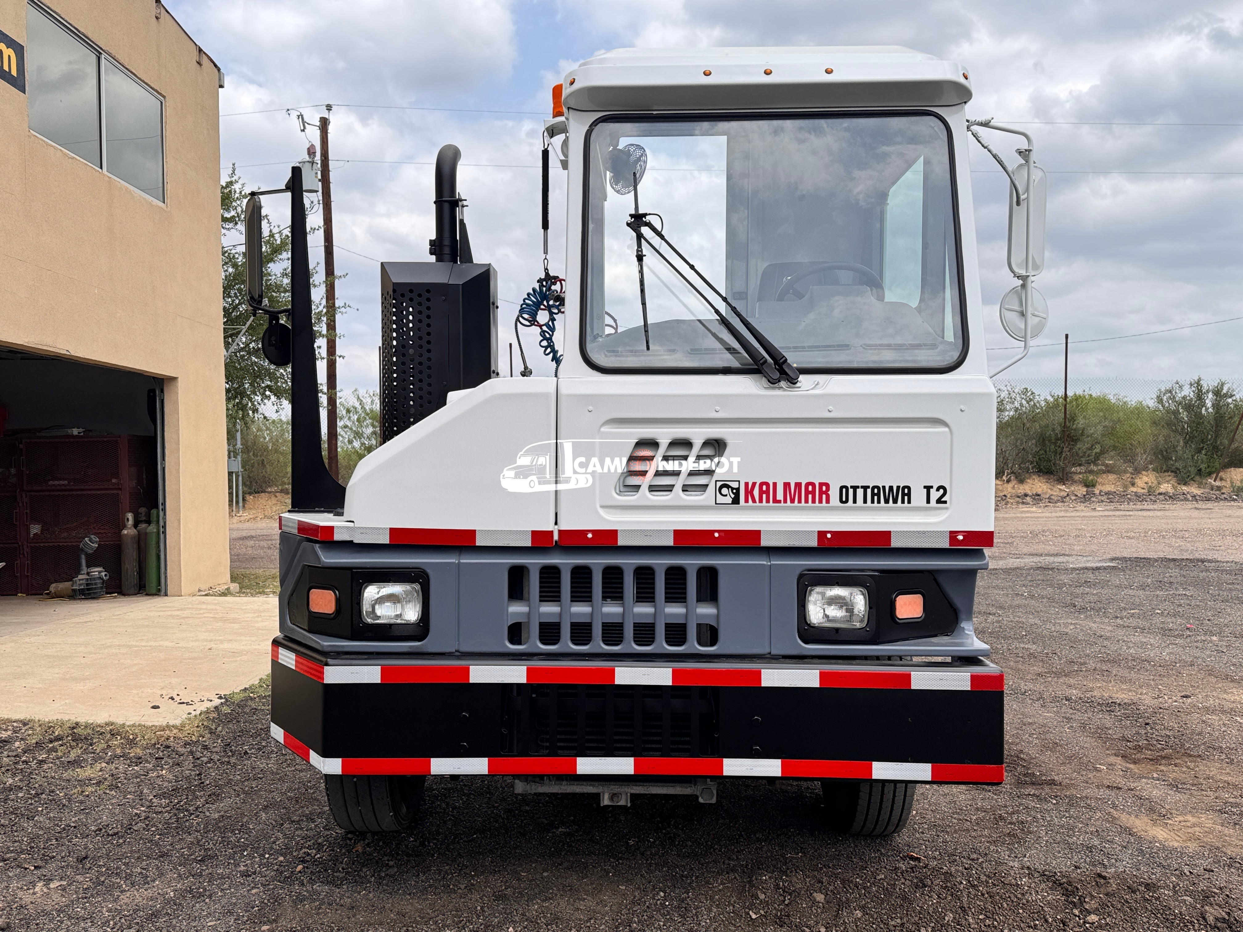 Truck Thumbnail 2