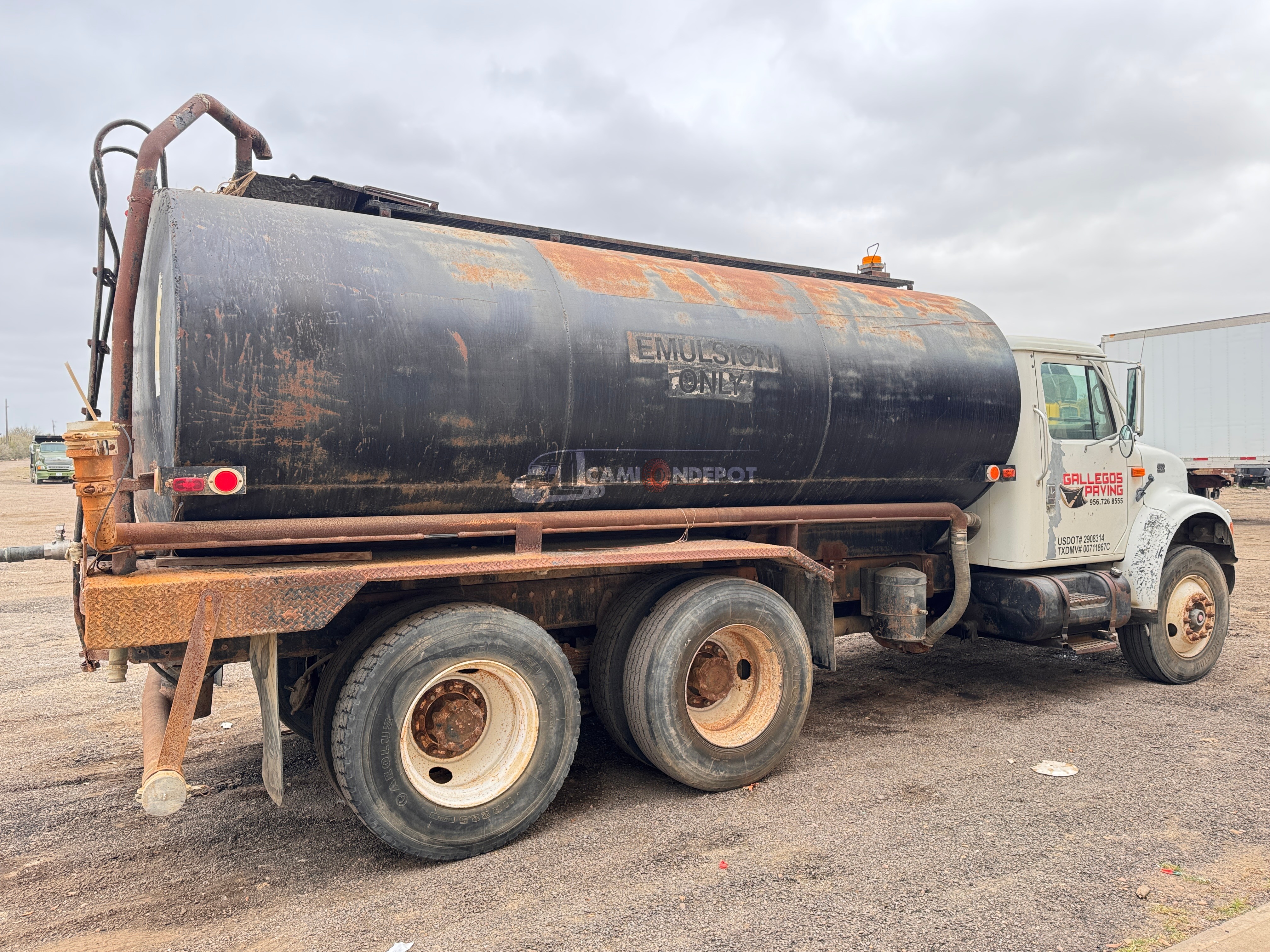 Truck Thumbnail 3