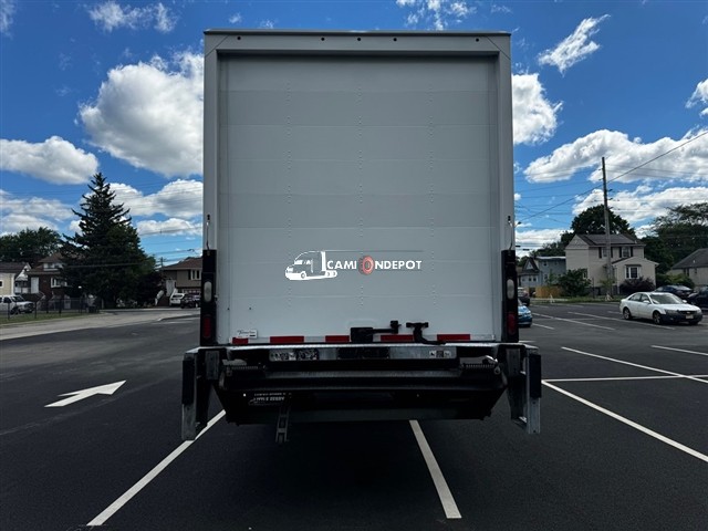 Truck Thumbnail 3