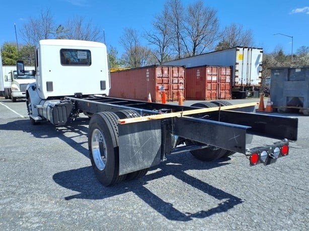 Truck Thumbnail 3