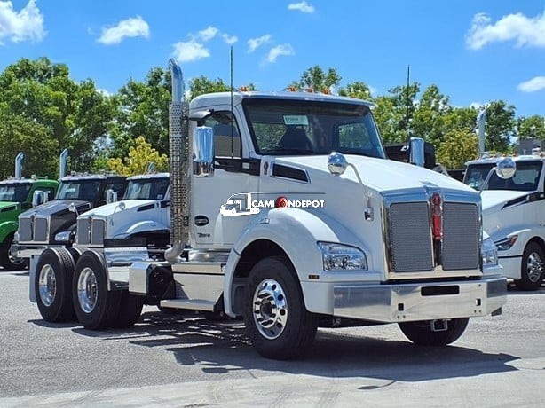 Truck Thumbnail 4