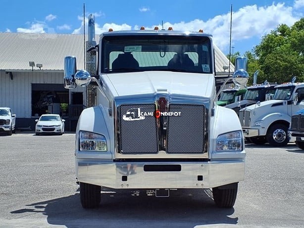 Truck Thumbnail 3