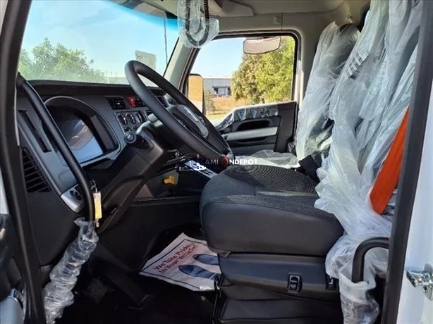 Truck Thumbnail 7