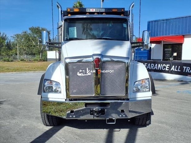 Truck Thumbnail 2