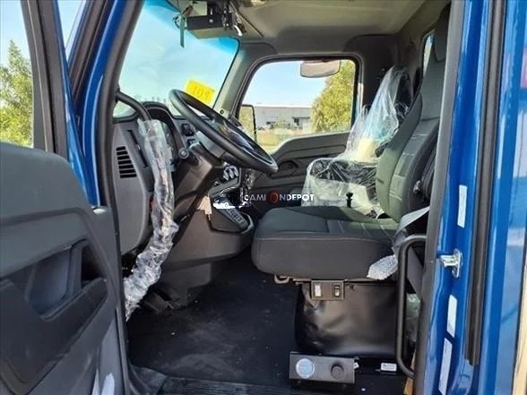 Truck Thumbnail 7