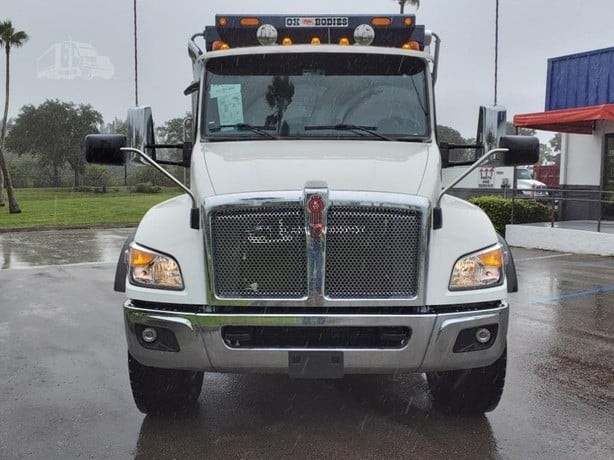 Truck Thumbnail 3