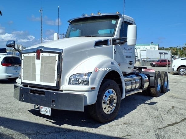 Truck Thumbnail 3