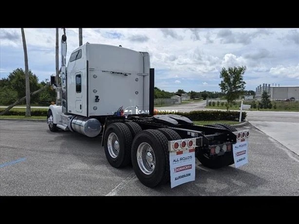 Truck Thumbnail 4