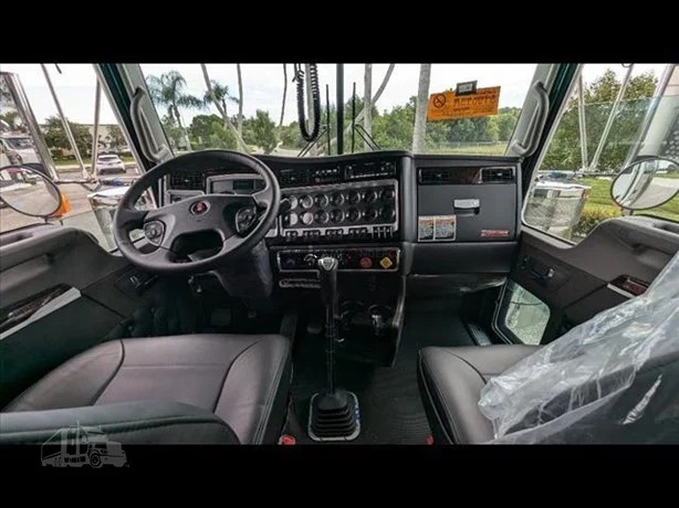 Truck Thumbnail 6