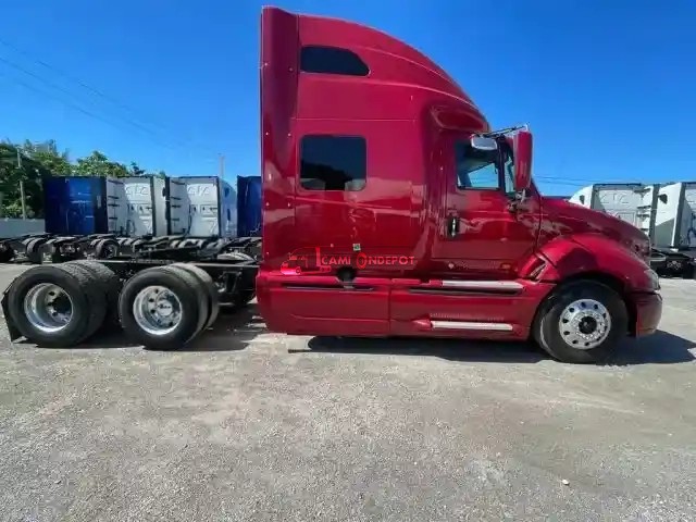 Truck Thumbnail 3
