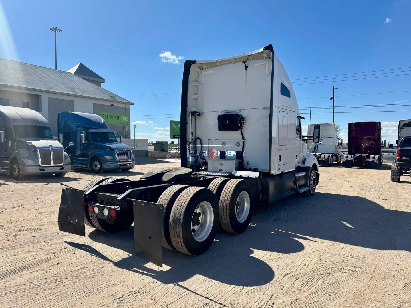 Truck Thumbnail 5