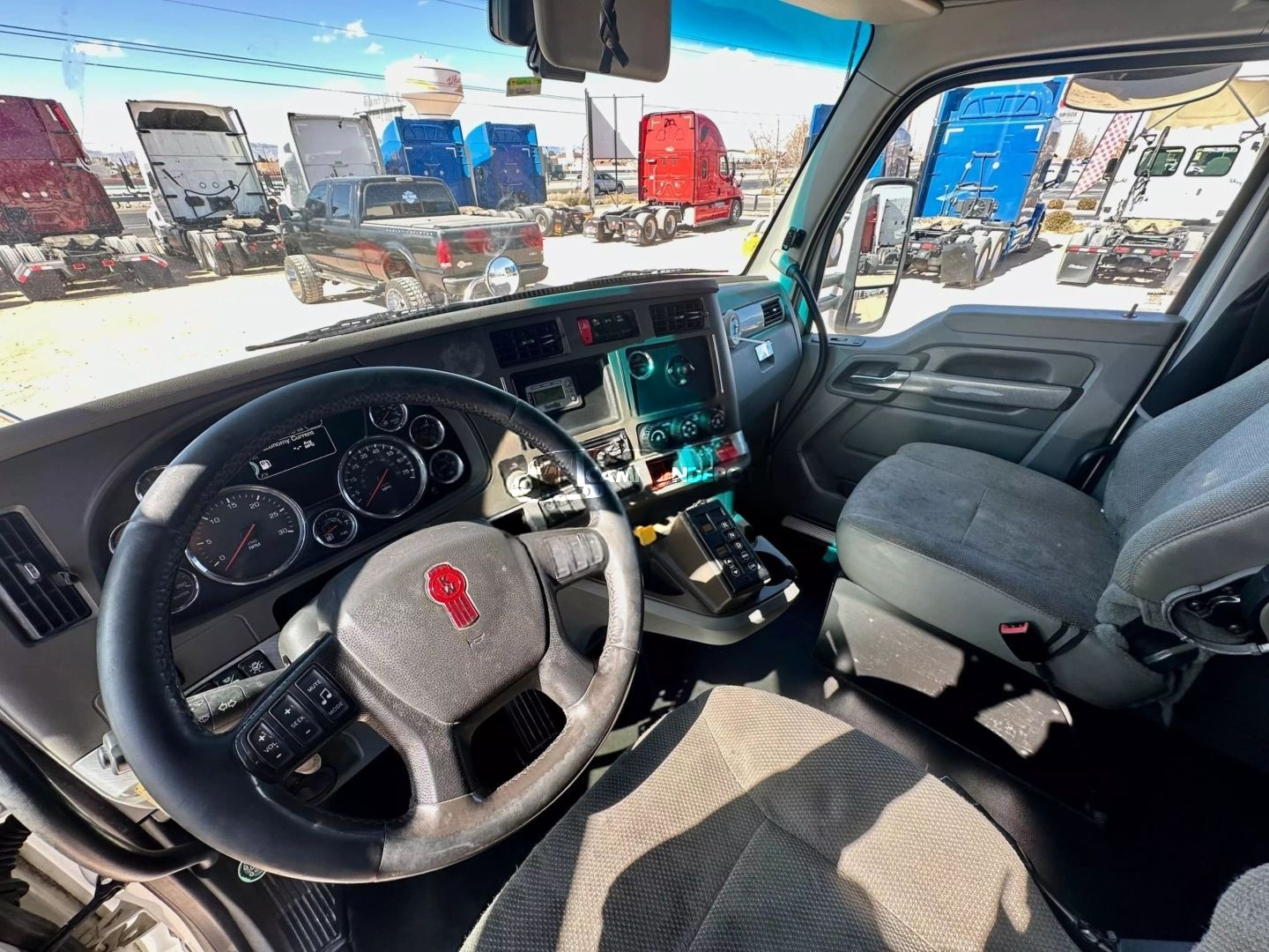 Truck Thumbnail 6