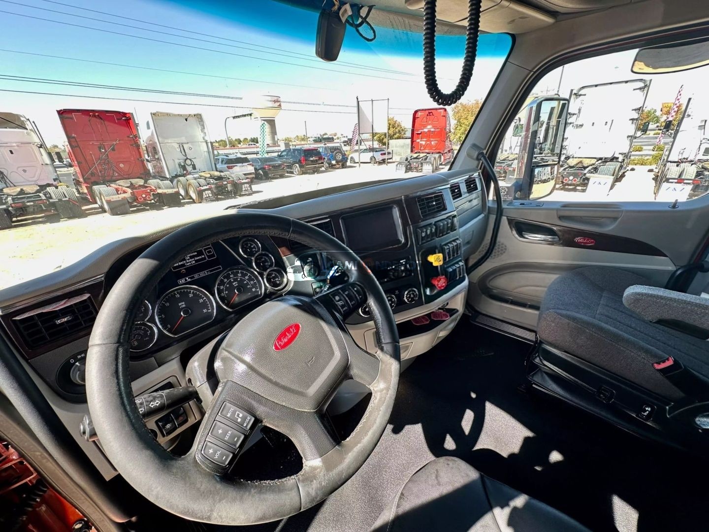 Truck Thumbnail 6