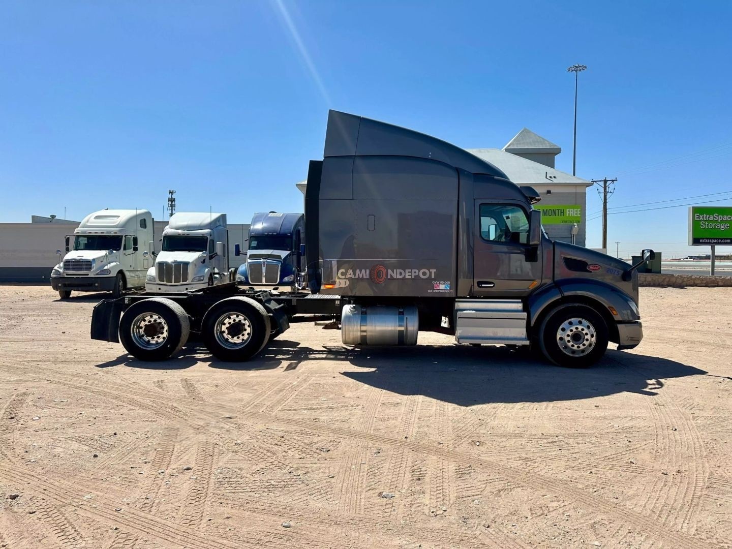 Truck Thumbnail 4