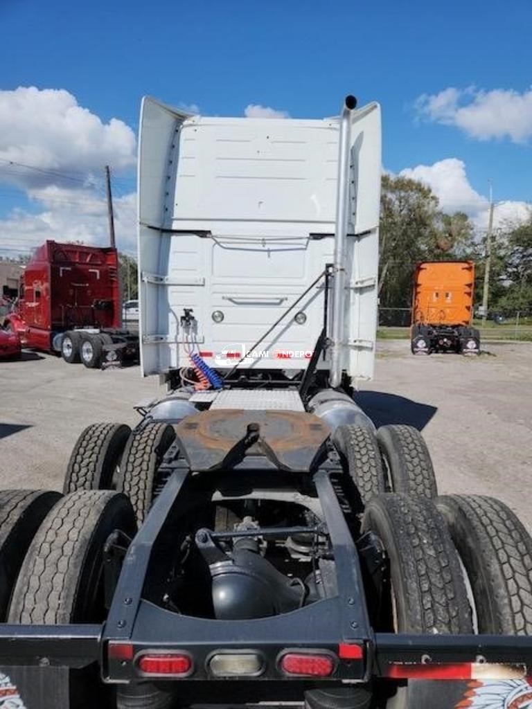 Truck Thumbnail 3