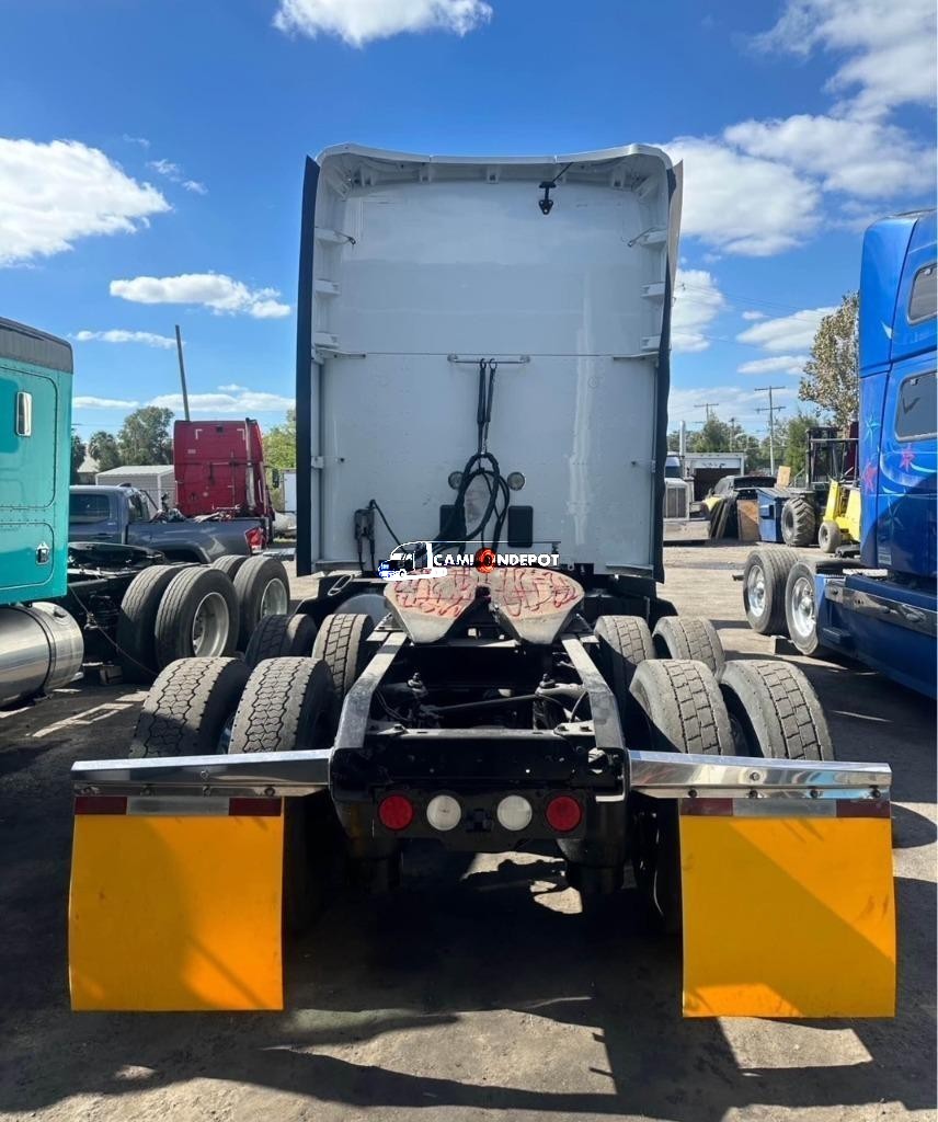 Truck Thumbnail 3