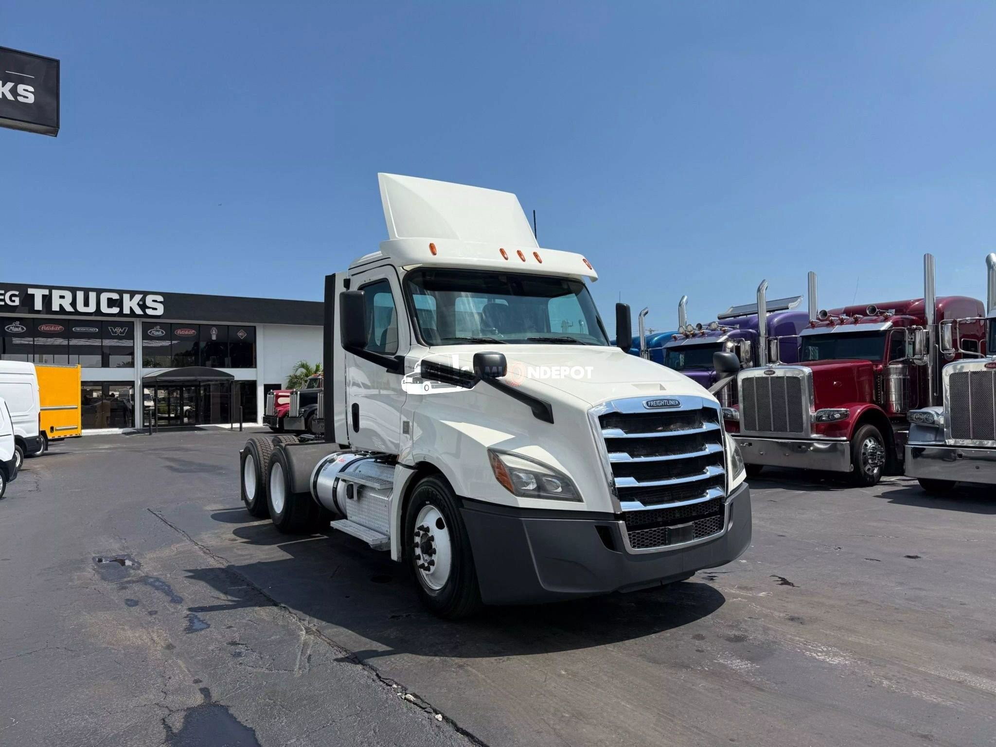 Truck Thumbnail 3
