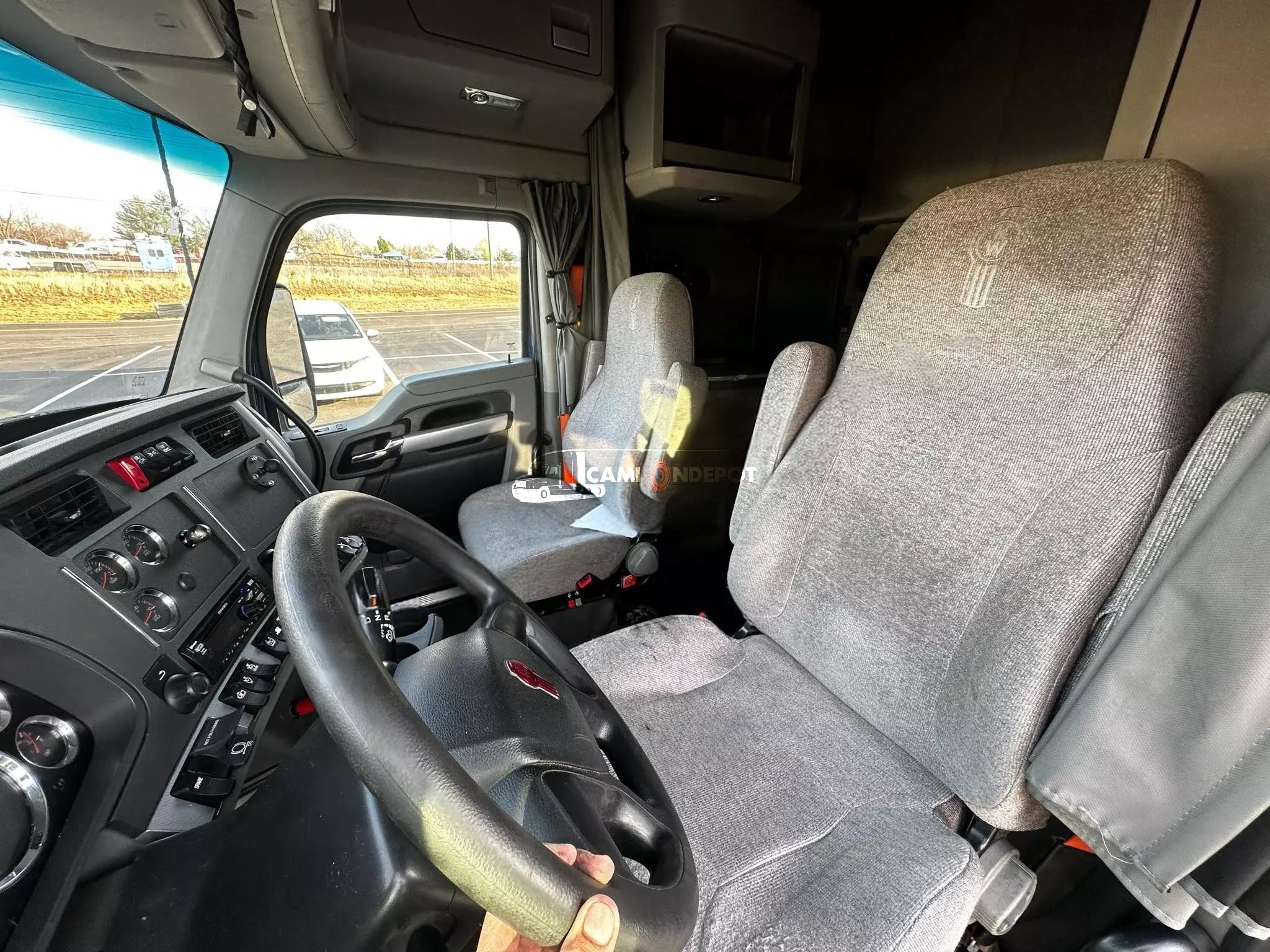 Truck Thumbnail 5
